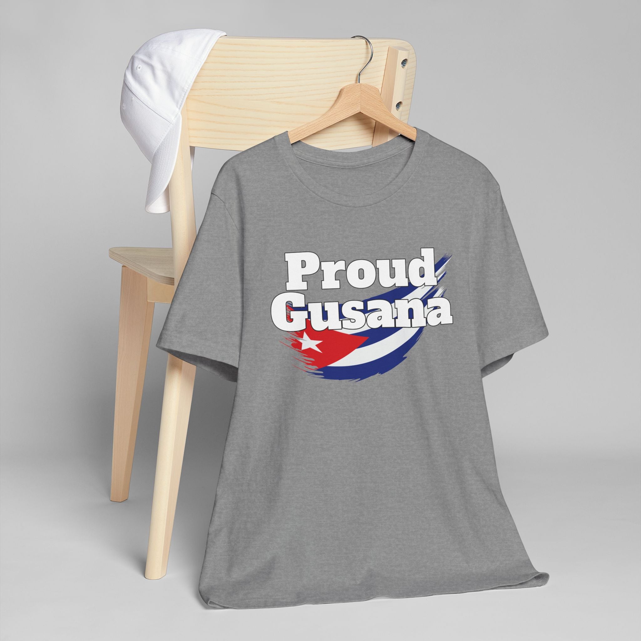 "Proud Gusana" T-Shirt para Mujer | Appeal Cubano