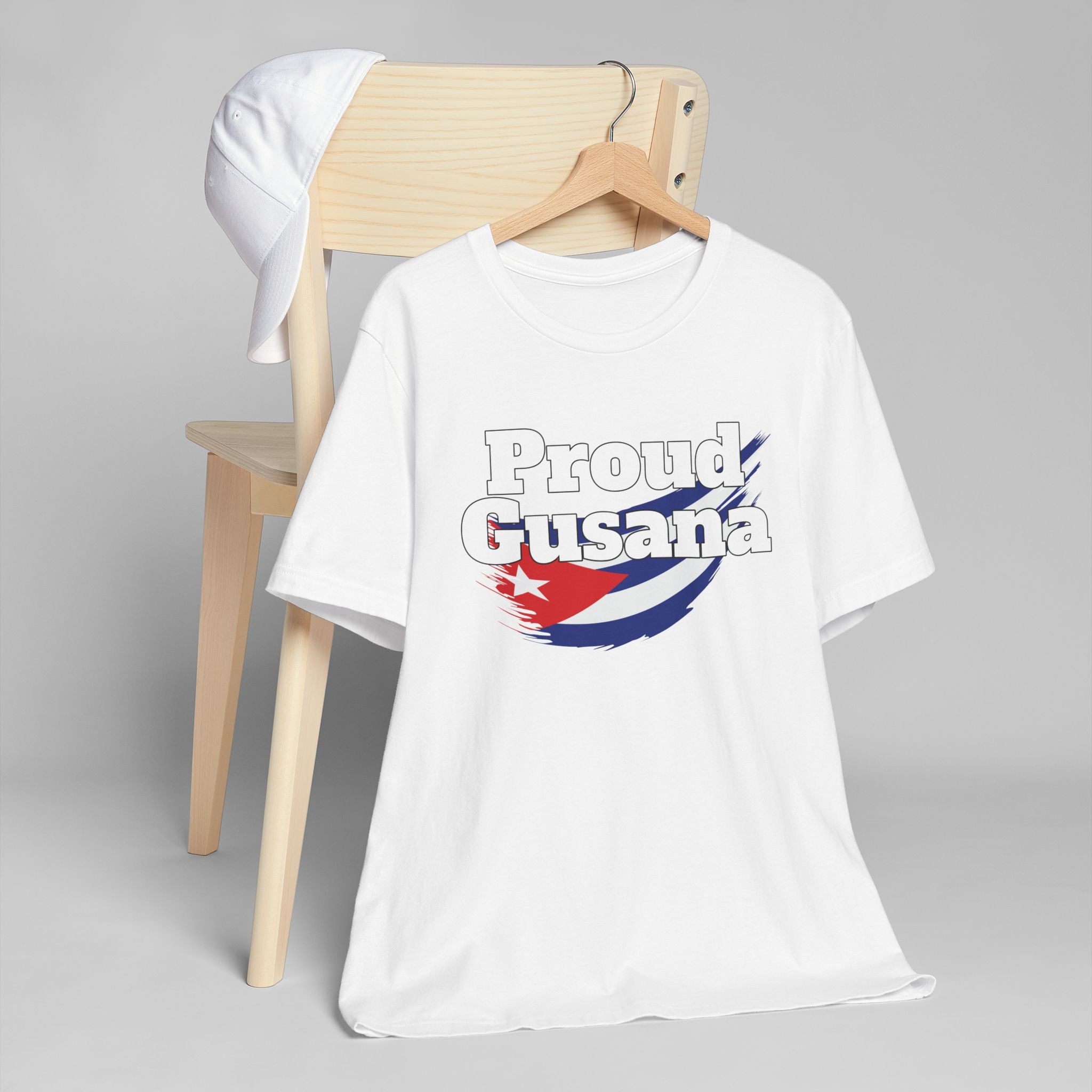 "Proud Gusana" T-Shirt para Mujer | Appeal Cubano
